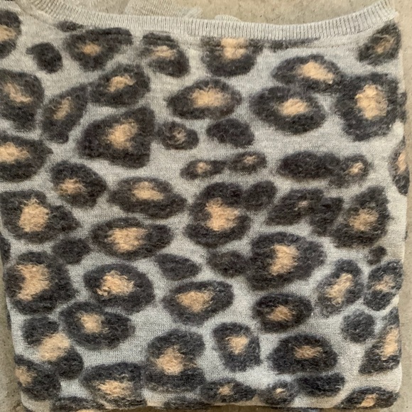 Anthropologie Gray Moth Leopard PrintSweater - Picture 5 of 8
